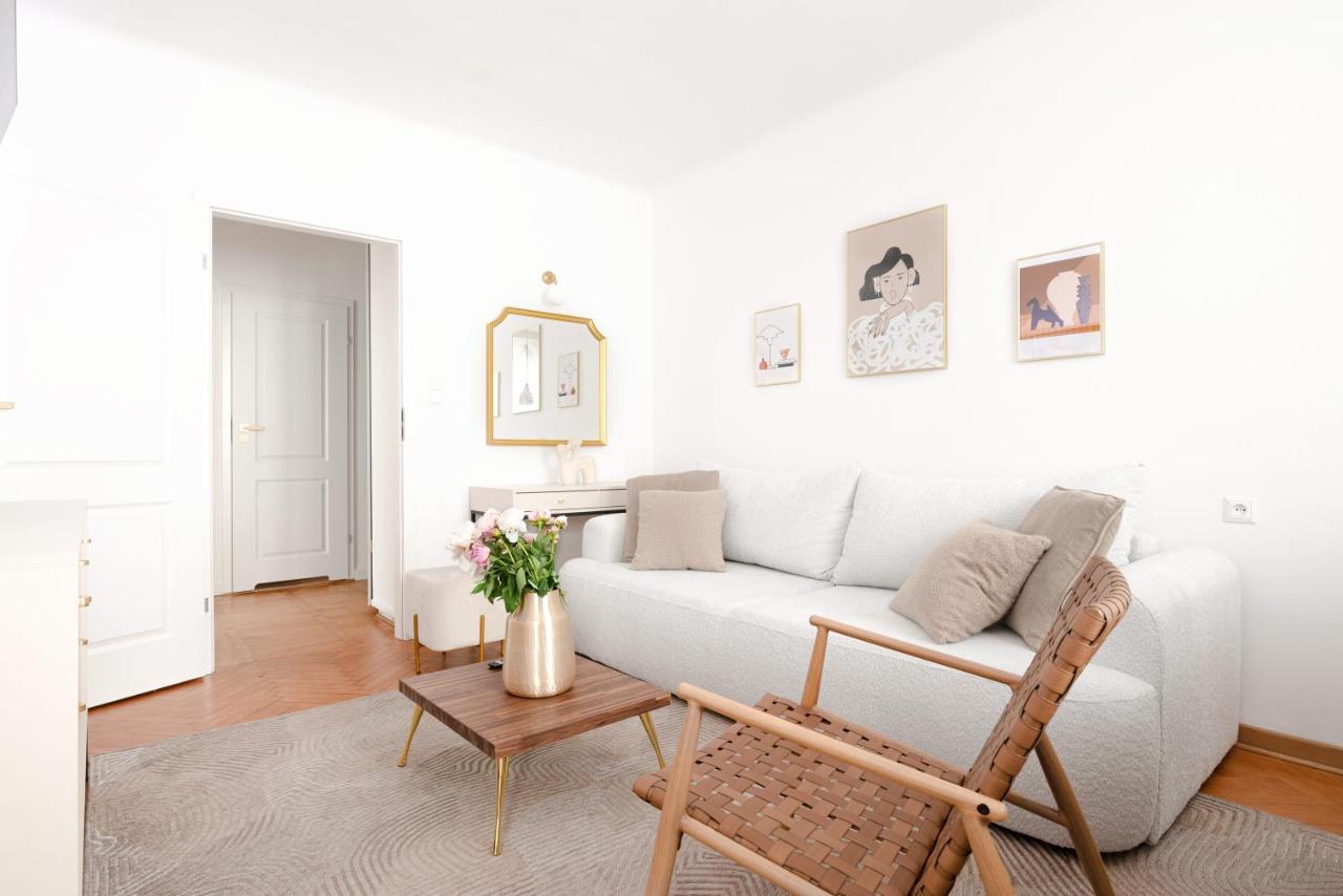 Apartament Maria'S Dream Warszawa Zewnętrze zdjęcie